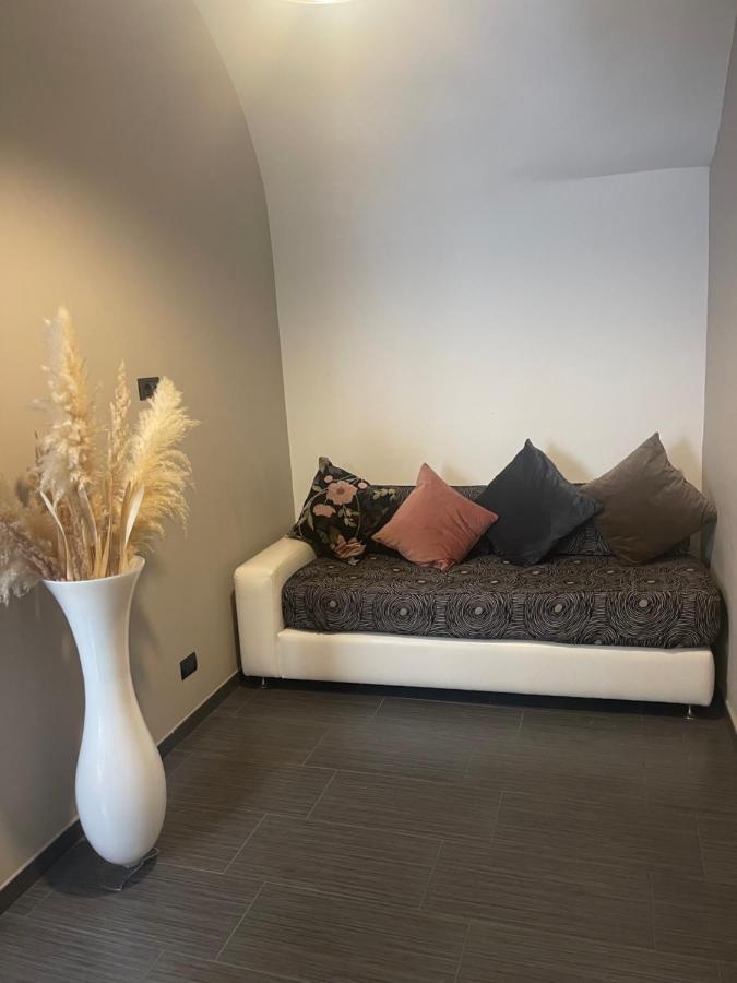 Plebiscito Home Neapel Exteriör bild