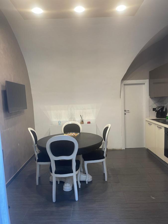 Plebiscito Home Neapel Exteriör bild